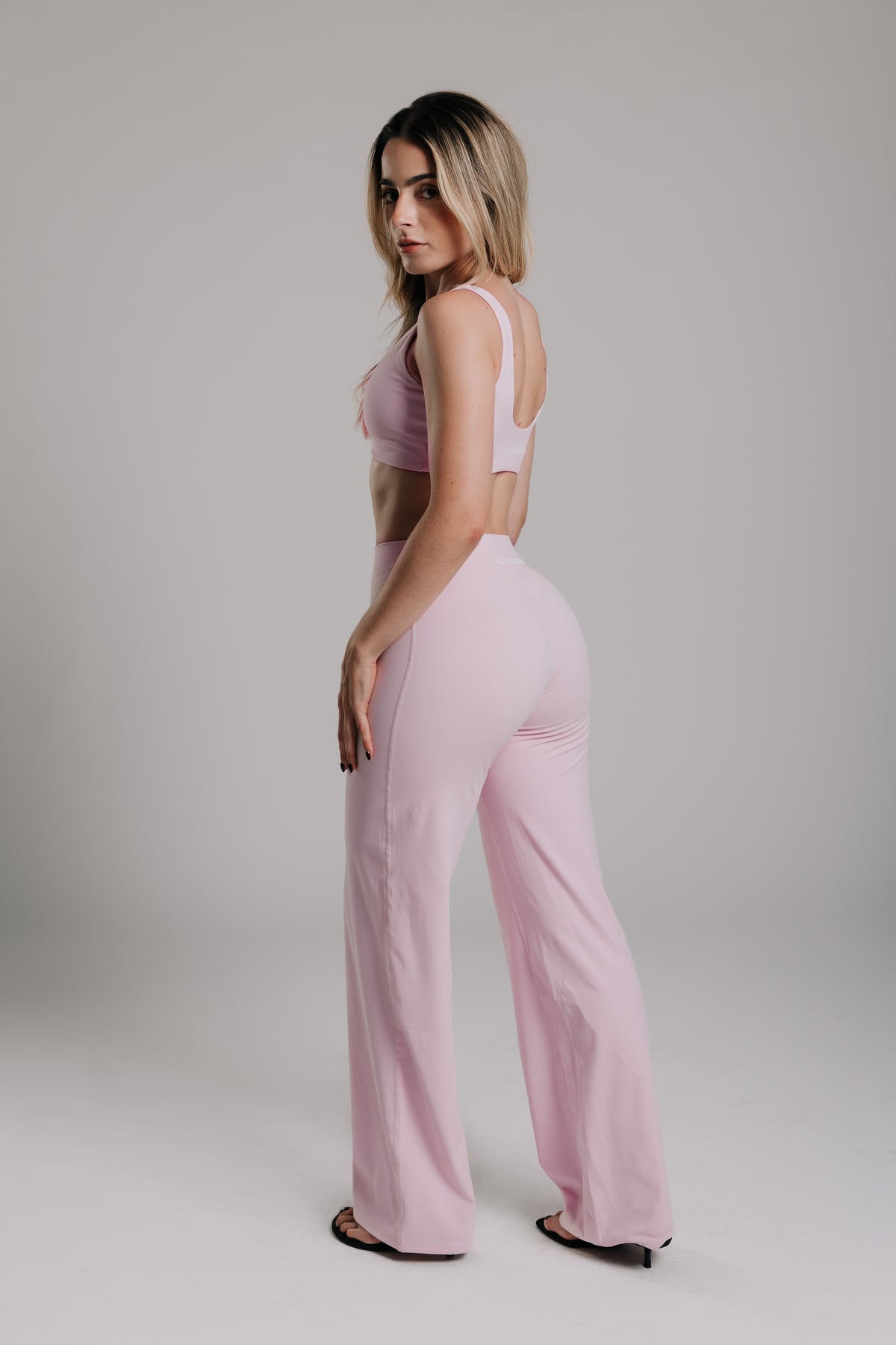 NovaCore Flares - Silky Pink